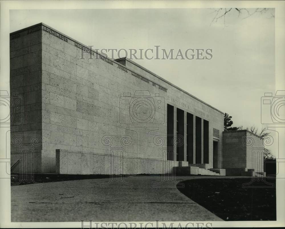 1951 Press Photo Exterior of the University of Houston Library - hca59666- Historic Images