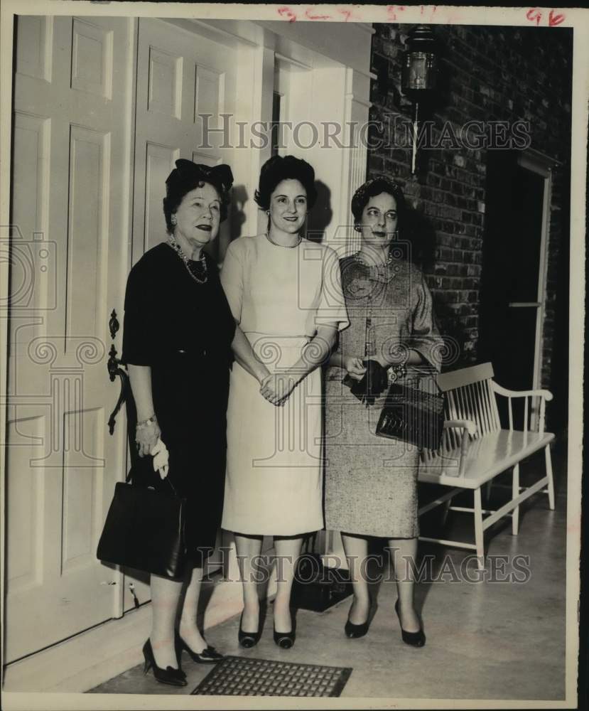 1961 Press Photo Wives of the regents of University of Texas - hca59681- Historic Images