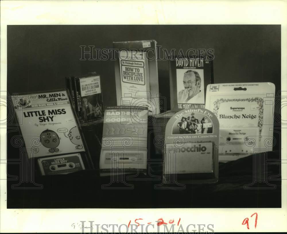 1983 Press Photo Tape Recordings of Books Now Available for All Ages, Houston- Historic Images