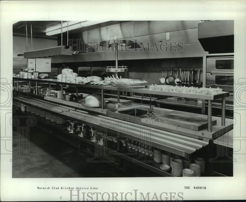 1964 Press Photo Warwick Hotel Club Kitchen Service Line In Houston - hca59962- Historic Images