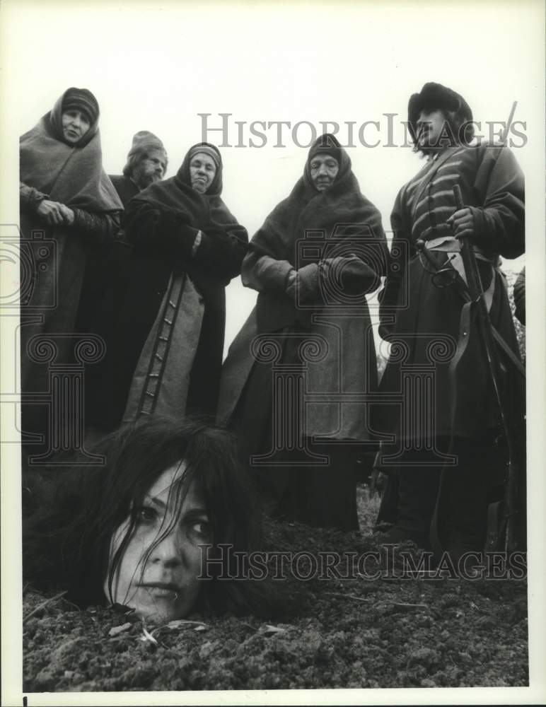 1985 Press Photo Cast and Scene from NBC's Mini Series "Peter the Great"- Historic Images