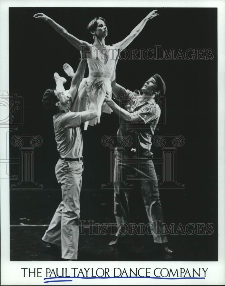 1985 Press Photo Members of Paul Taylor Dance Company perform to music by Elgar- Historic Images