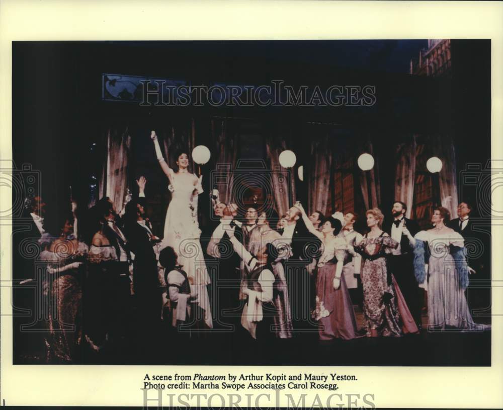 1994 Press Photo Scene from &quot;Phantom of the Opera&quot; by Arthur Kopit, Maury Yeston- Historic Images