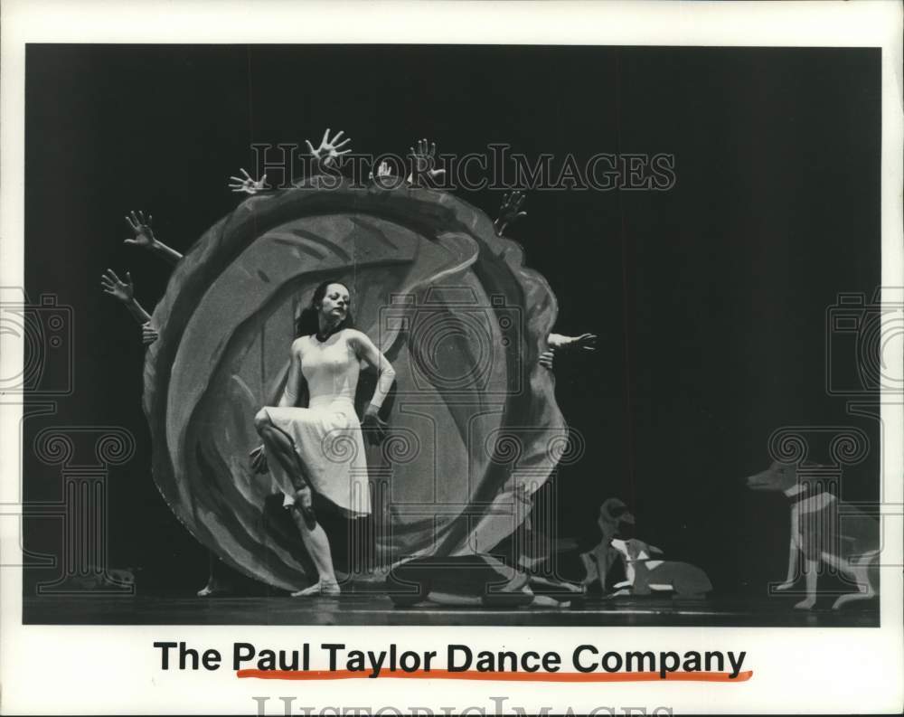 1983 Press Photo Lila York with The Paul Taylor Dance Company in Diggity, NY- Historic Images