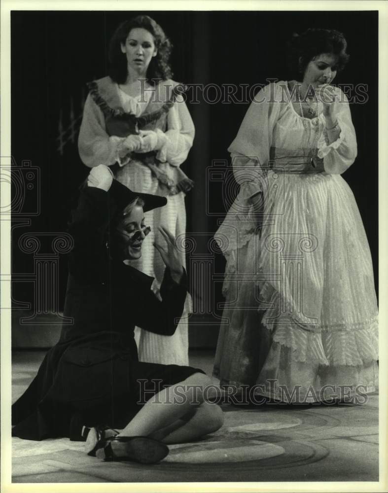 1979 Press Photo Cast of Texas Opera Theater&#39;s &quot;Cosi Fan Tutte&quot; - hca62151- Historic Images