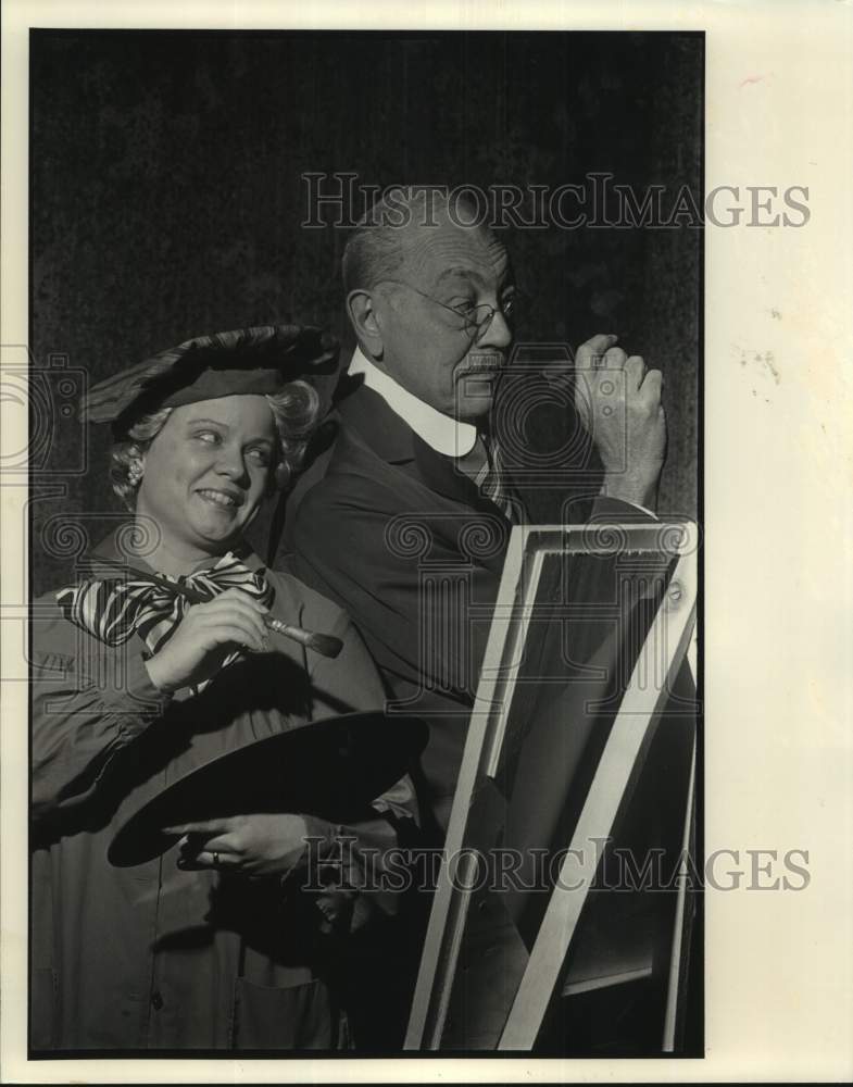 1993 Press Photo Scene from &quot;You Can&#39;t Take It With You&quot; - University of Houston- Historic Images