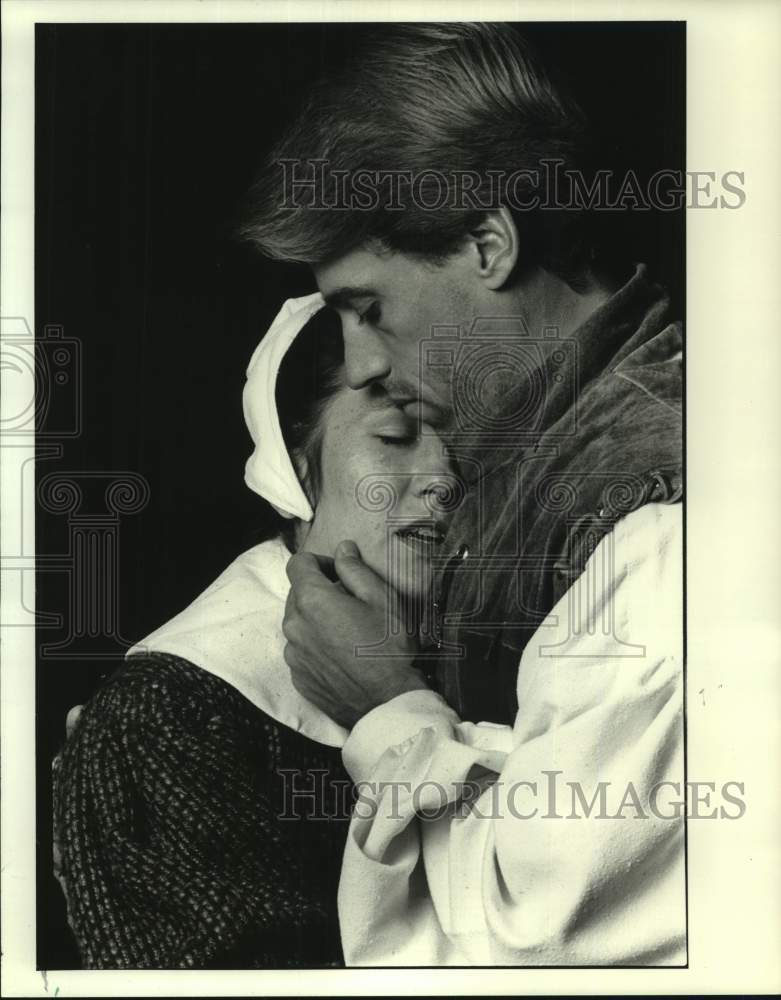 1990 Press Photo Scene from University of Houston&#39;s &quot;The Crucible&quot; - hca62501- Historic Images