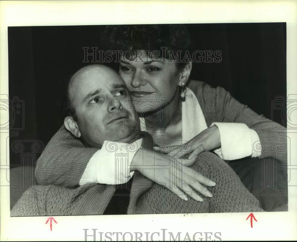 1988 Press Photo Jeff Pate, Claire Hart-Palumbo in &quot;Candida&quot; - Univ of Houston- Historic Images