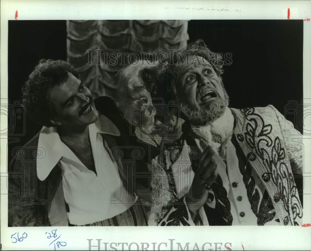 1980 Press Photo Brad Liebl, Rodney Stenborg: &quot;Barber of Seville&quot; Houston Opera- Historic Images