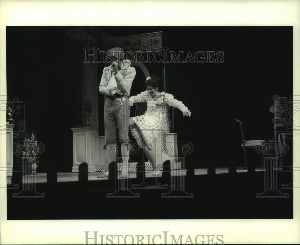 1982 Press Photo Texas Opera Theater&#39;s &quot;The Daughter of the Regiment&quot;- Historic Images