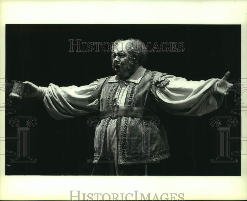 1987 Press Photo Ingvar Wixell as Falstaff in Houston Grand Opera&#39;s &quot;Falstaff&quot;- Historic Images