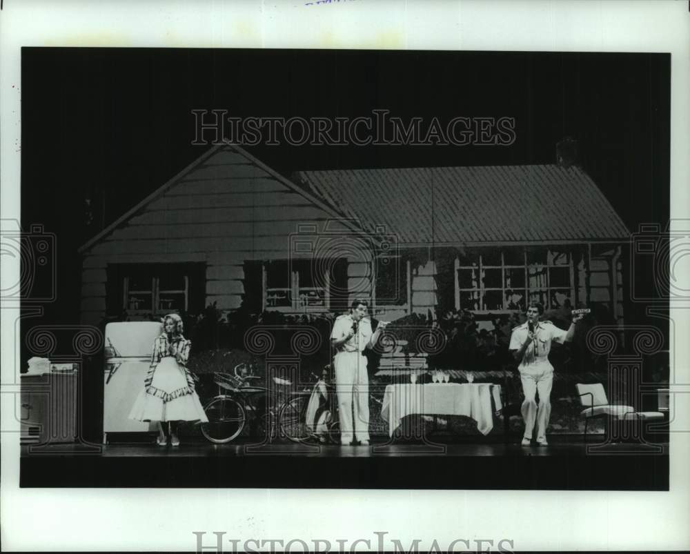 1982 Press Photo Houston Grand Opera Production of &quot;Trouble In Tahiti&quot; Cast- Historic Images