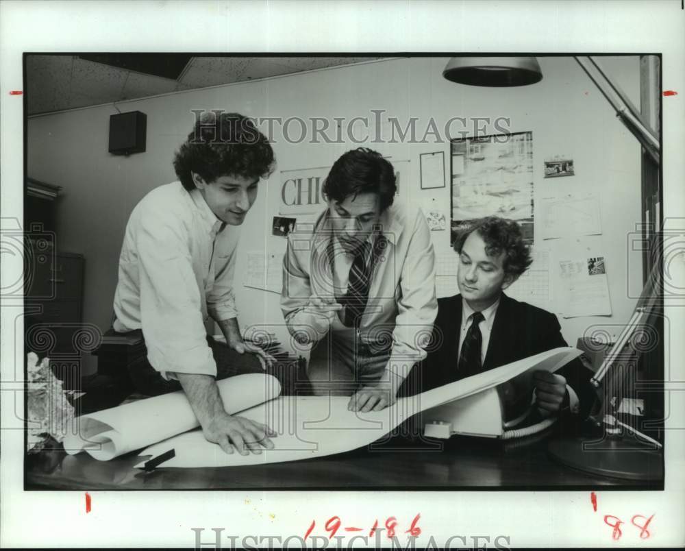 1983 Press Photo Production Members of Houston Grand Opera&#39;s &quot;A Quiet Place&quot;- Historic Images