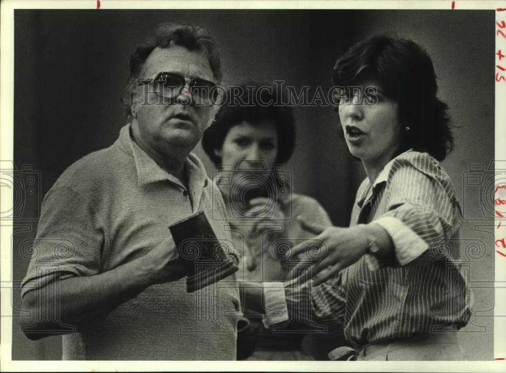 1983 Press Photo Houston Grand Opera Cast Members In &quot;The Tales of Hoffman&quot;- Historic Images