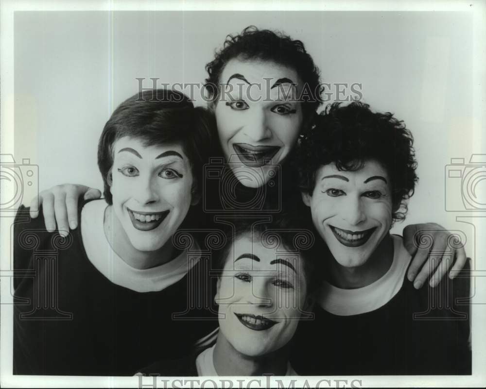 1988 Press Photo Students from Texas Mime Theatre - hca63150- Historic Images