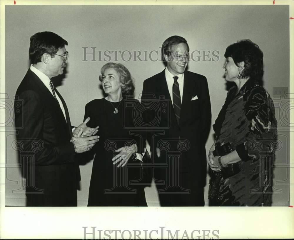 1986 Press Photo Attendees at Kick-Off Dinner Party for Houston Grand Opera- Historic Images