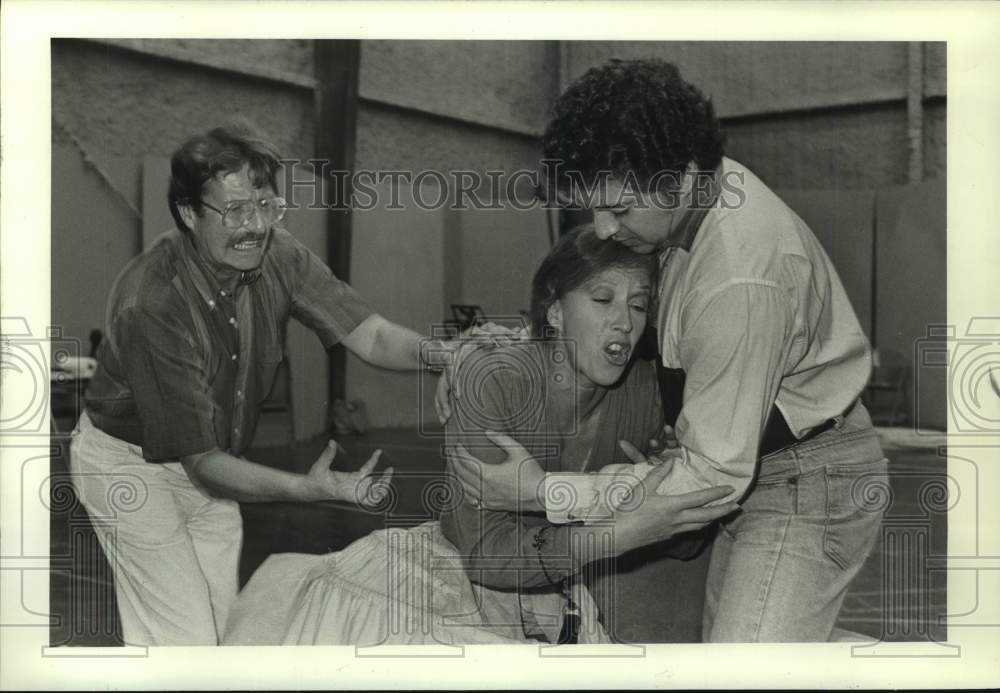 1985 Press Photo Rehearsal for Houston Grand Opera's Production "La Traviata"- Historic Images