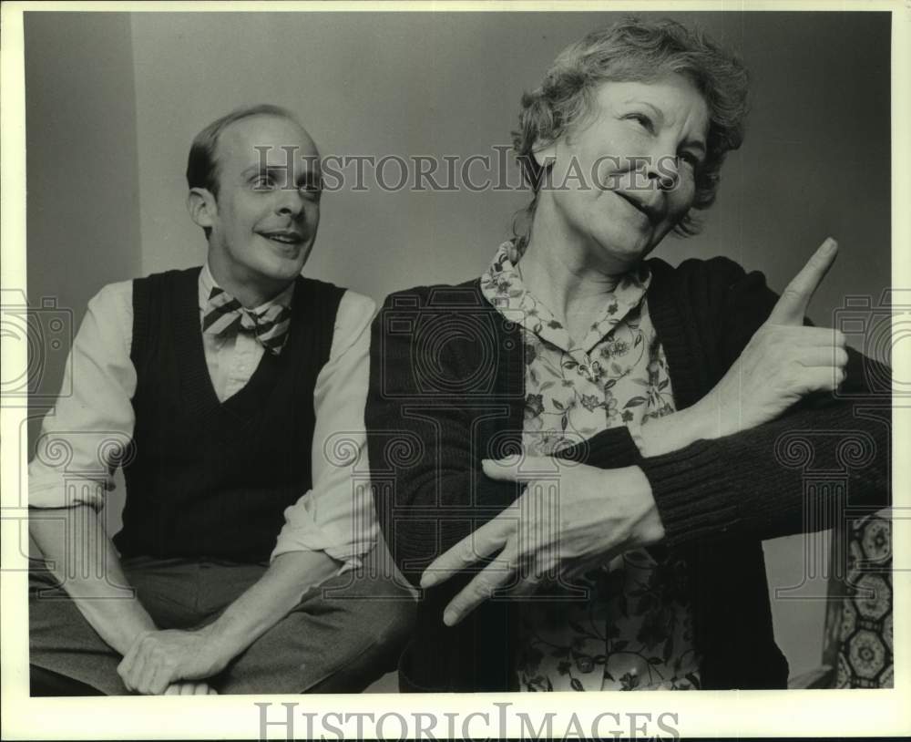 1987 Press Photo Bettye Fitzpatrick &amp; Charles E. Sanders of Nina Vance Theater- Historic Images