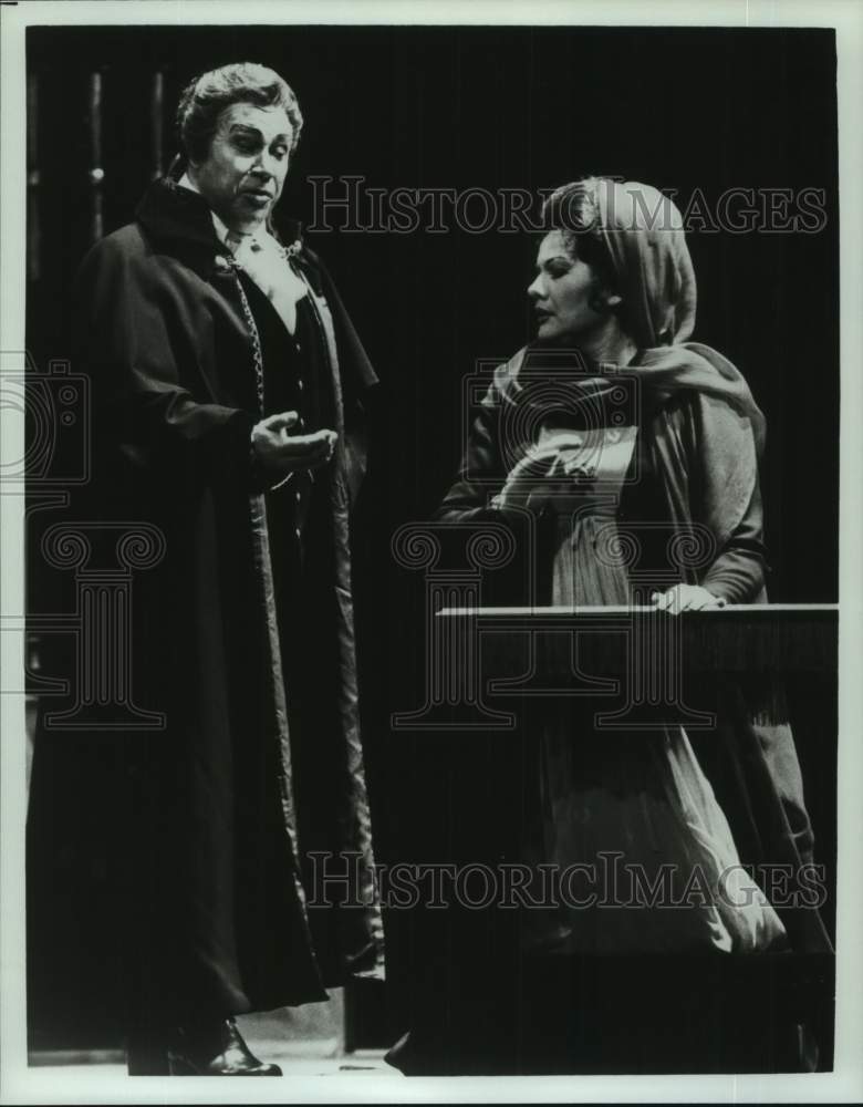 1984 Press Photo Houston Grand Opera's "Tosca" - Ingvar Wixell and Eva Marton- Historic Images