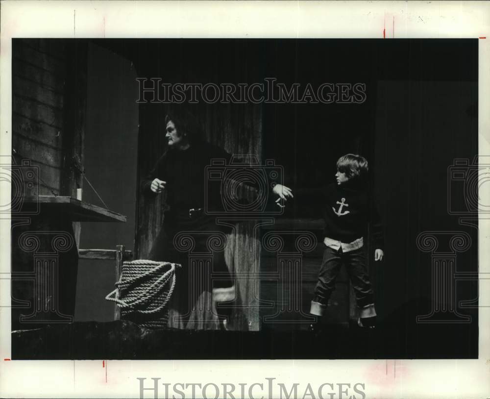1977 Press Photo Scene from Houston Grand Opera's "Peter Grimes" - hca64635- Historic Images