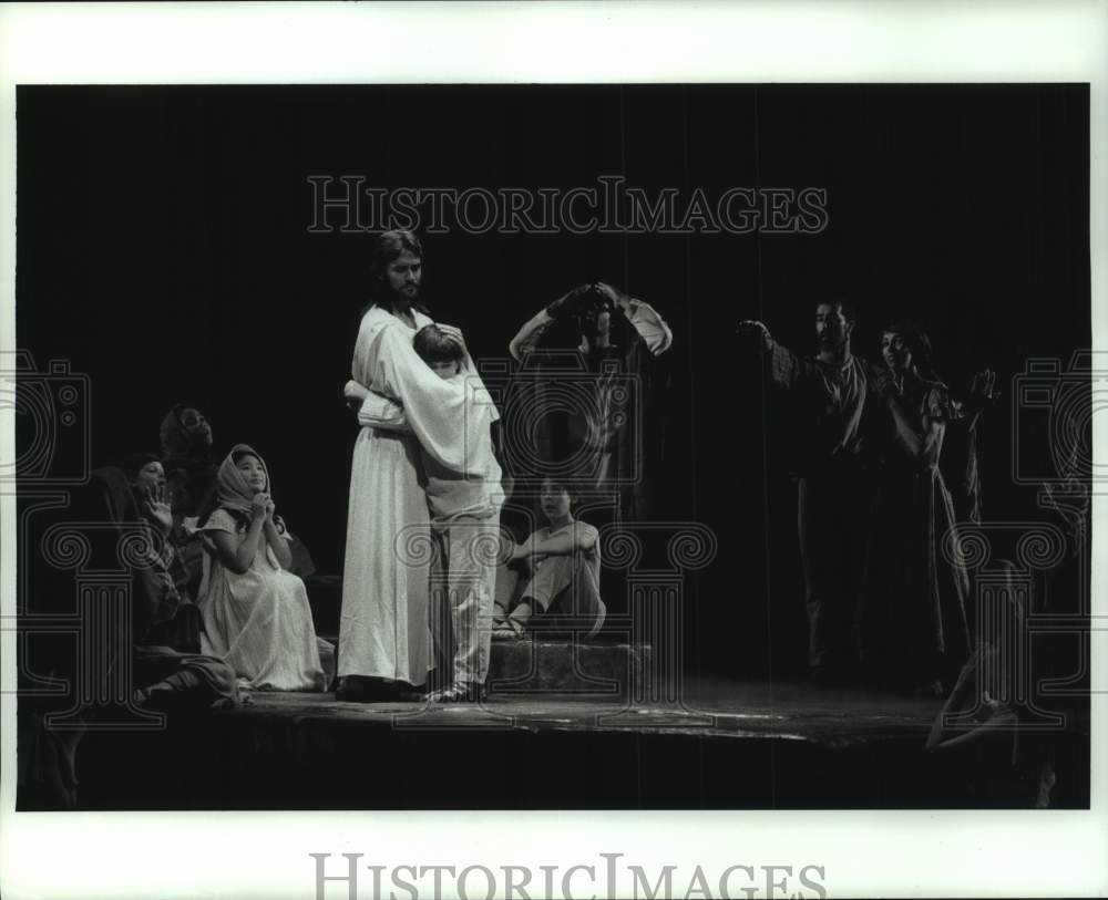 1999 Press Photo Scene from "Jesus Christ Superstar" by TUTS in Houston- Historic Images
