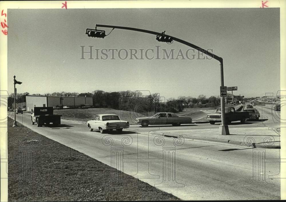 1979 Press Photo Traffic on IH-10 eastbound in Houston, Texas - hca65073- Historic Images