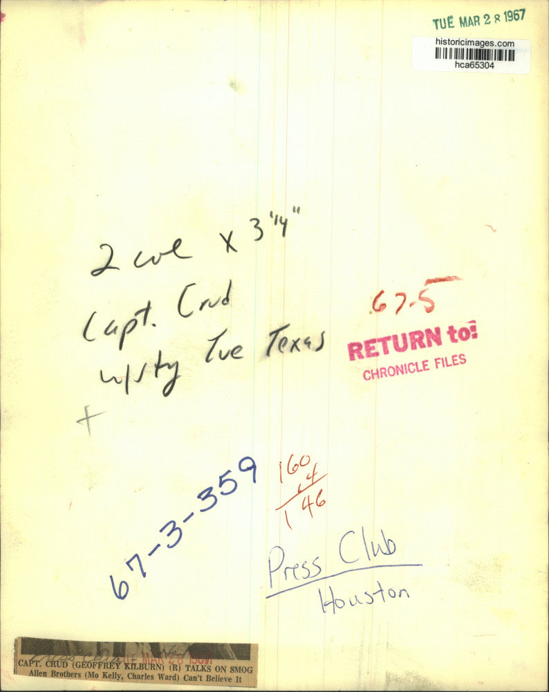 1967 Press Photo Captain Crud gives talk on smog at Houston Press Club