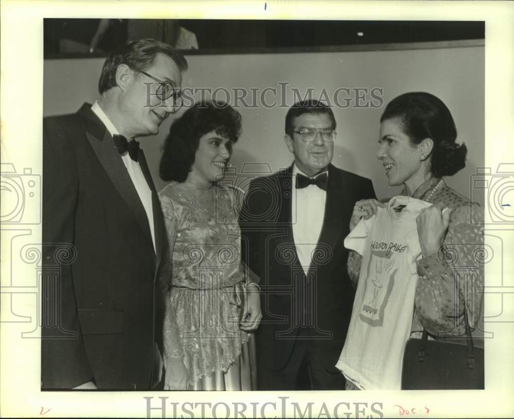 1986 Press Photo Shell, corporate sponsors for Houston Ballet&#39;s Sleeping Beauty- Historic Images