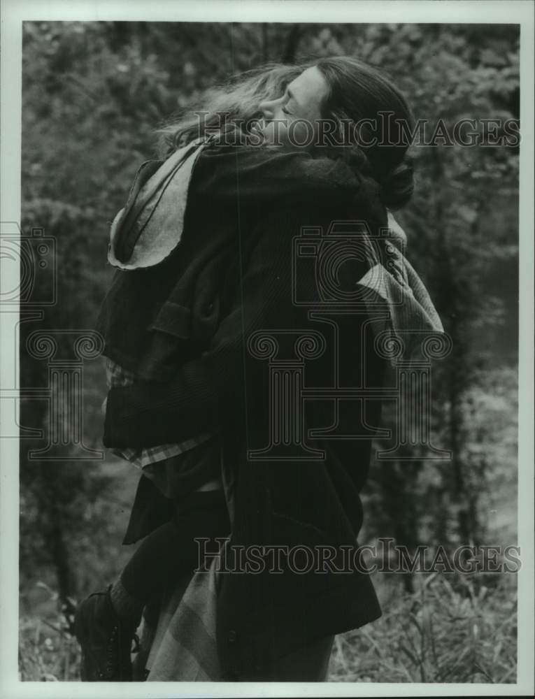 1984 Press Photo Actresses Jane Fonda and Nikki Creswell in Scene, The Dollmaker- Historic Images