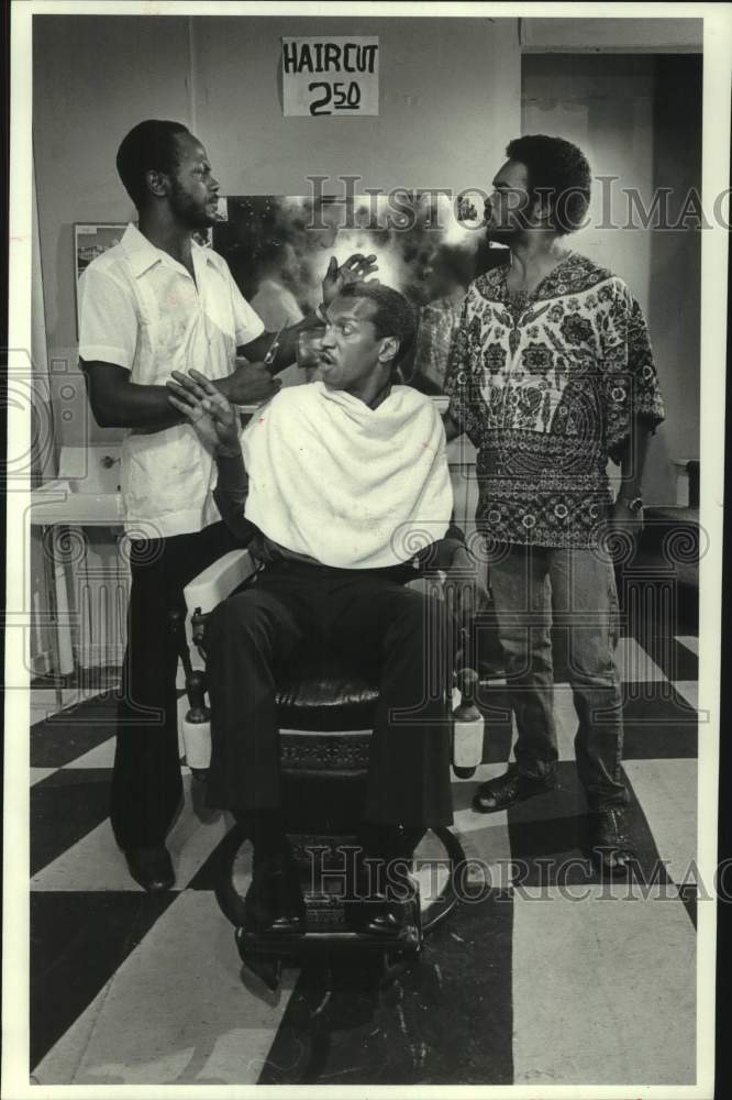 1981 Press Photo Barbershop scene from "1st Shot" at Houston's Ensemble- Historic Images