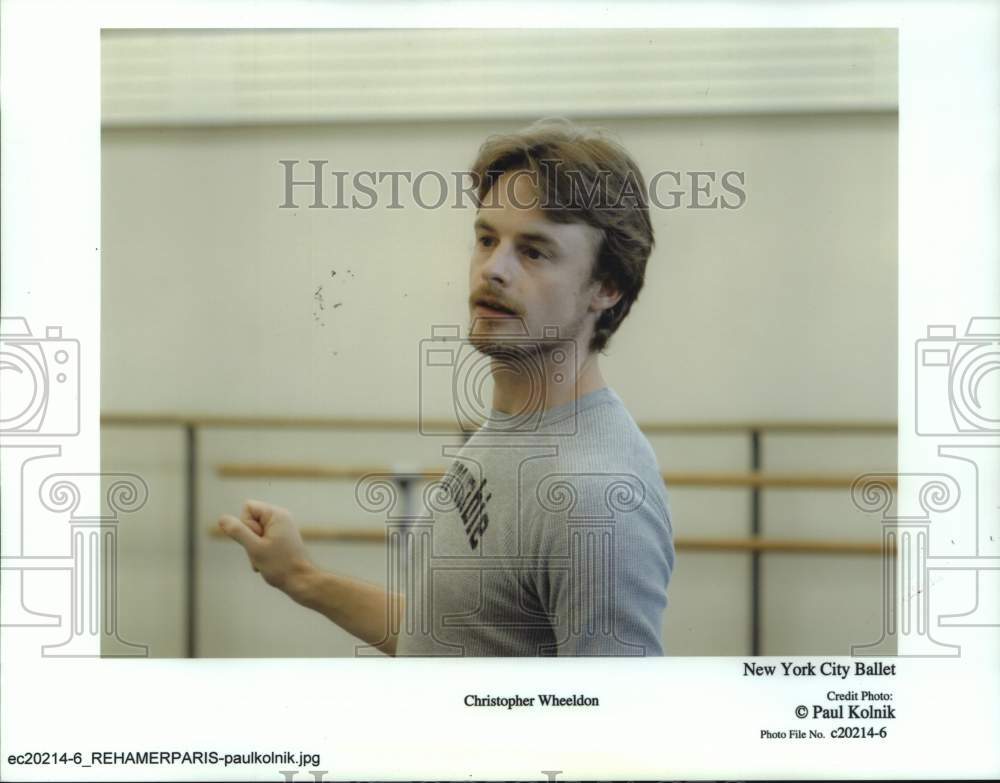 2001 Press Photo Christopher Wheeldon at rehearsal - New York City Ballet- Historic Images