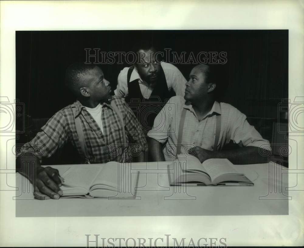 1990 Press Photo Scene from production of &quot;Eden&quot;-The Ensemble Theater, Houston- Historic Images