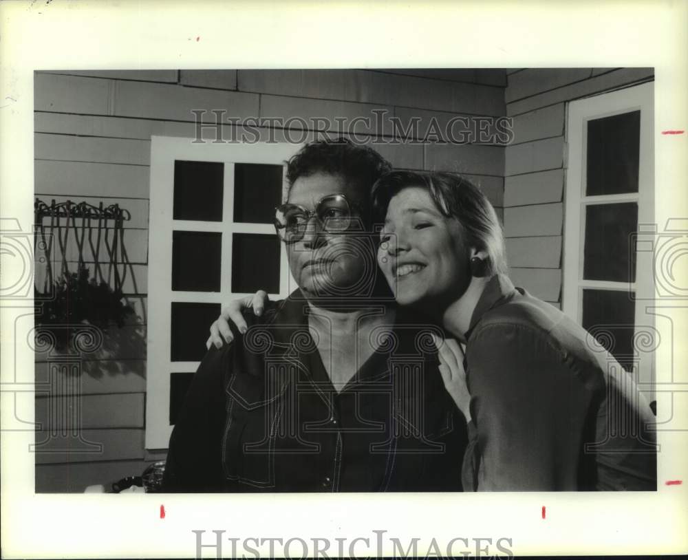 1987 Press Photo Edna Oliver Auguilard &amp; Polly McIntyre in &quot;Homeland&quot;- Historic Images