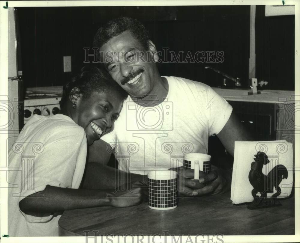 1986 Press Photo Stars of "Louie and Ophelia" at Ensemble Theater in Houston- Historic Images