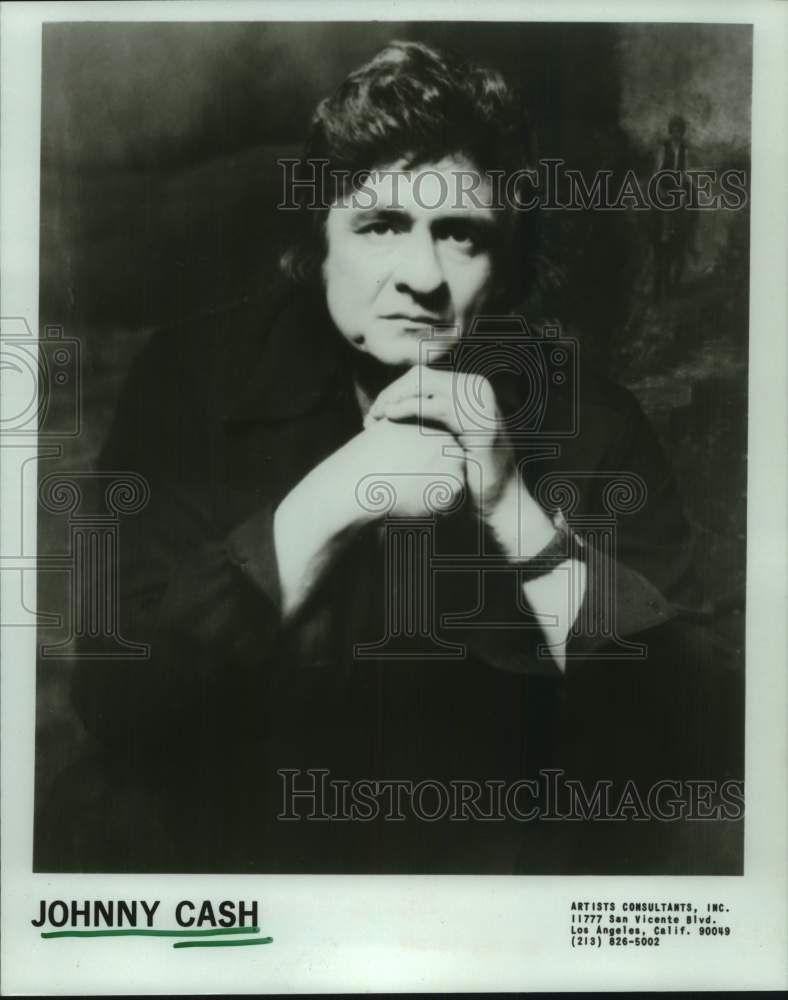 1982 Press Photo Pop Music Performer Johnny Cash - hca67692- Historic Images