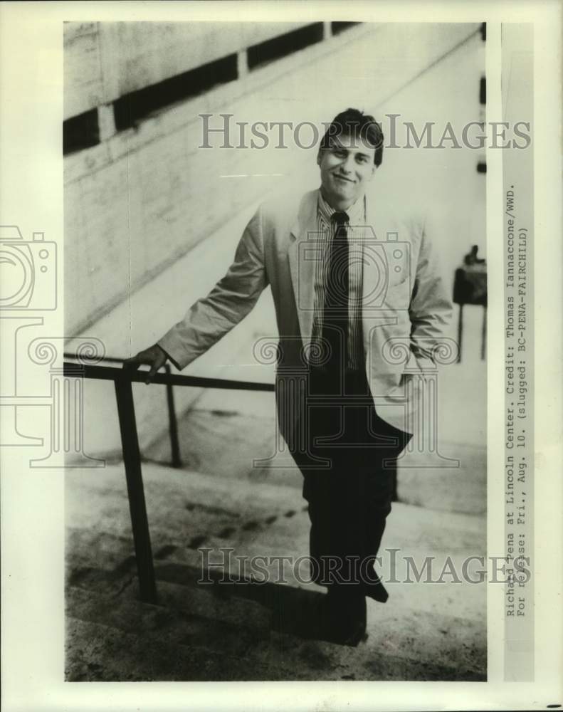 1990 Press Photo Entertainer Richard Pena at Lincoln Center - hca68113- Historic Images