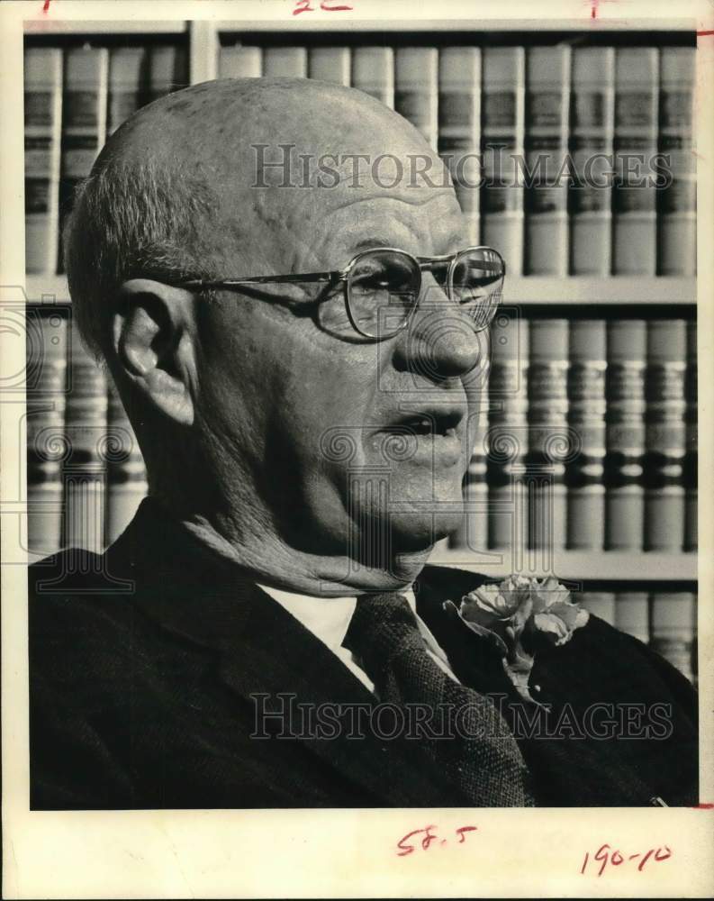 1973 Press Photo Judge Spurgeon Bell retires from bench - hca71019