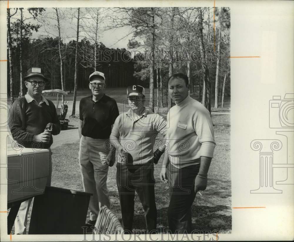 1971 Press Photo Ed Mannix, Ed Neely, Waller Dobbins, Matt Buckley - Golfers- Historic Images