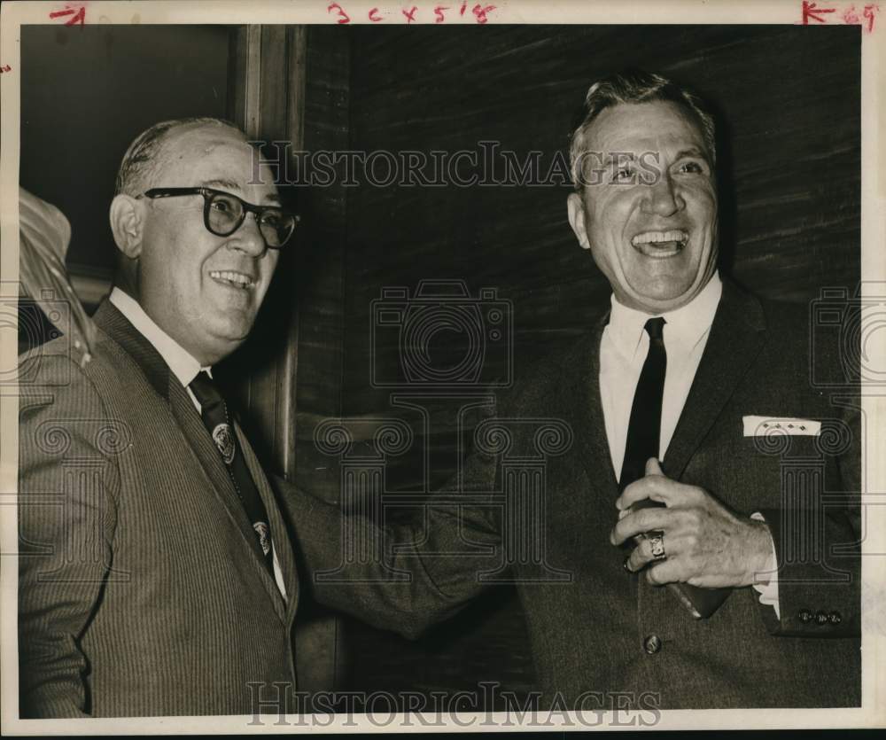 1961 Press Photo President John Andrews, Mayor Lewis Cutrer at meeting - Houston