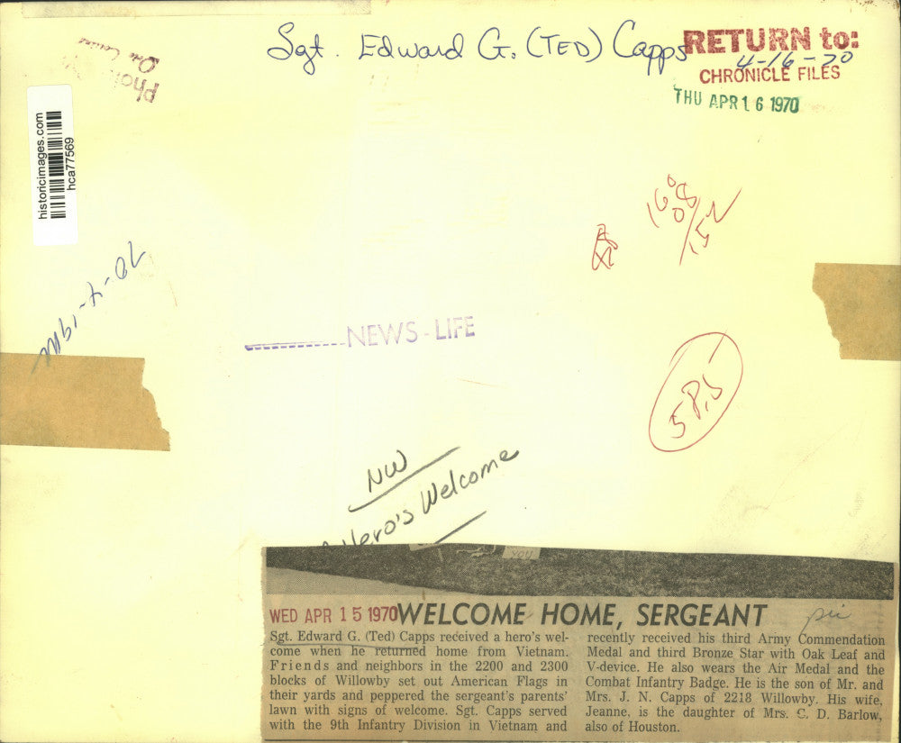 1970 Press Photo Houston's Sgt. Ted Capps receives hero's welcome from neighbors