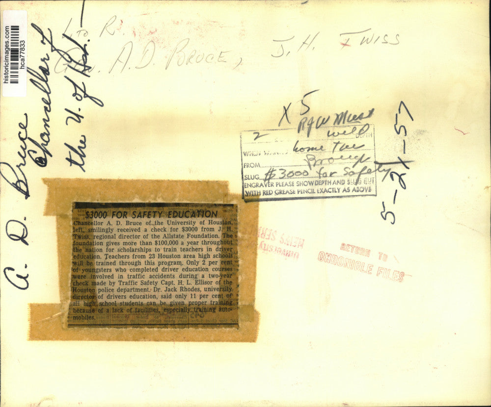 1957 Press Photo University of Houston Chancellor receives Allstate donation