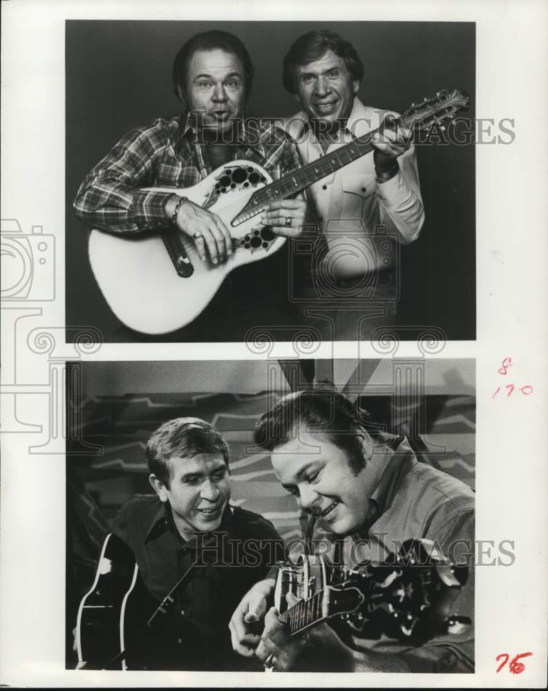 1978 Press Photo Singers Roy Clark and Buck Owens - hca79592- Historic Images