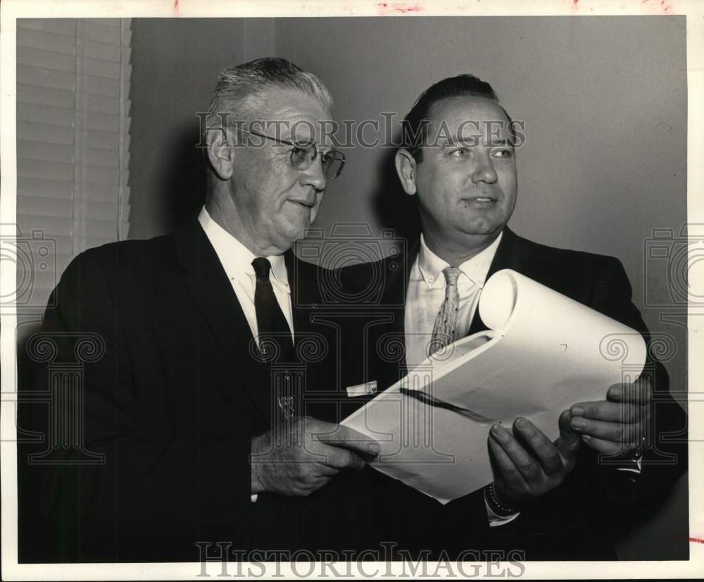 1960 Press Photo Sherman and Ray K. Bullock, Houston Chamber of Commerce