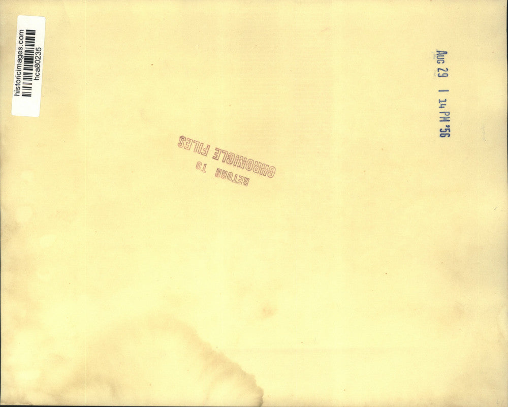 1956 Press Photo Parishioners participate in a church service - hca80235