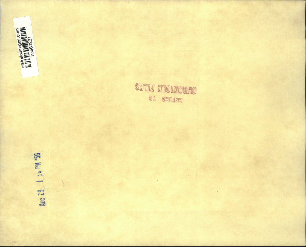 1956 Press Photo Clergymen participate in a church service - hca80237