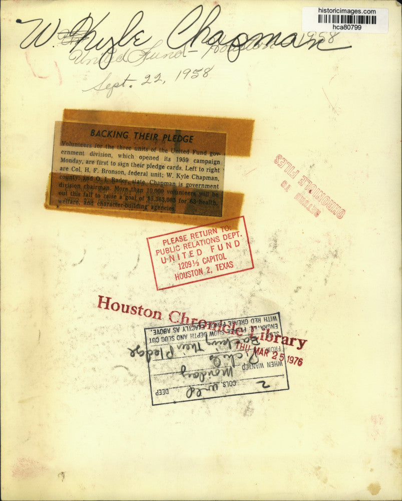 1958 Press Photo H. Bronson, Kyle Chapman, O. Rader make United Fund pledge; TX