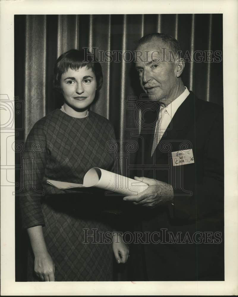 1960 Press Photo Mrs. Robert Beck, Gen. William Chase, Houston bicentennial