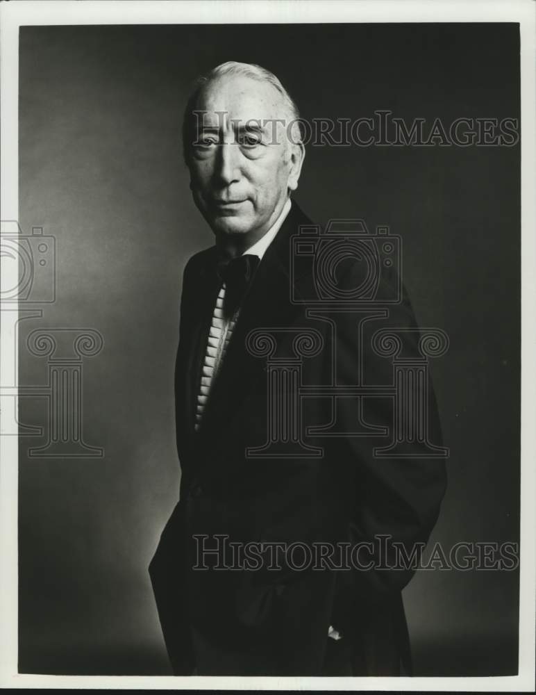 1981 Press Photo J.B. Cerrone, Houston Ballet general manager - hca81038- Historic Images