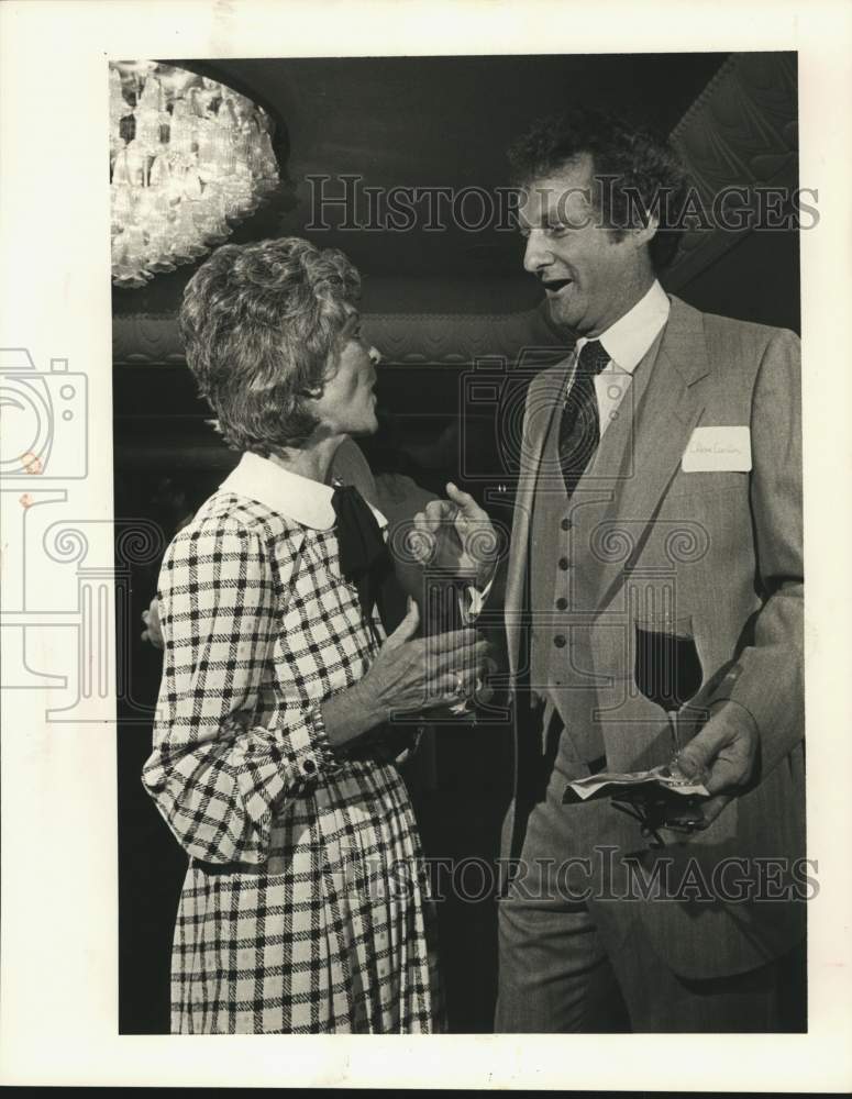 1983 Press Photo Clive Carlin, Nancy Robbins in Chocolate Bayou Theater scene- Historic Images