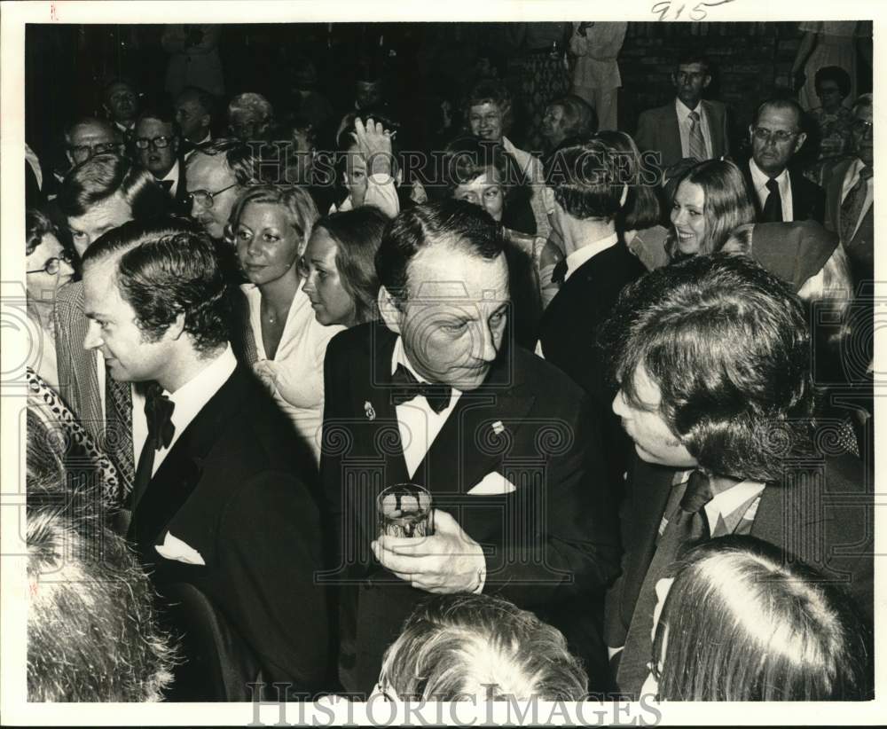 1976 Press Photo Houston-Sweden's King Carl XVI Gustaf attends reception